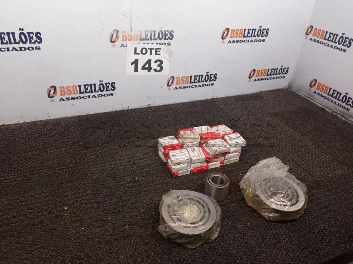 LOTE 143 - 32 – ROLAMENTOS AUTOMOTIVO DIVERSOS (NO ESTADO, NÃO SABEMOS SE FUNCIONA. LEILÃO NÃO TEM GARANTIA E NEM DEVOLUÇÃO, SUJEITO A POSSÍVEIS AVARIAS VISÍVEIS/OCULTAS E/OU AUSÊNCIA DE COMPONENTES)