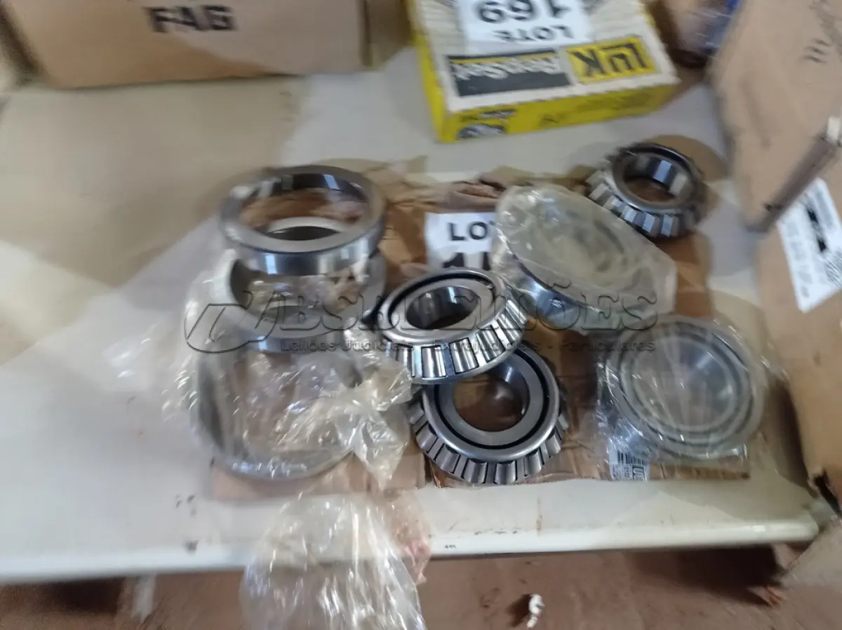 LOTE 155 - 04 – ROLAMENTOS AUTOMOTIVO DIVERSOS (NO ESTADO, NÃO SABEMOS SE FUNCIONA. LEILÃO NÃO TEM GARANTIA E NEM DEVOLUÇÃO, SUJEITO A POSSÍVEIS AVARIAS VISÍVEIS/OCULTAS E/OU AUSÊNCIA DE COMPONENTES)