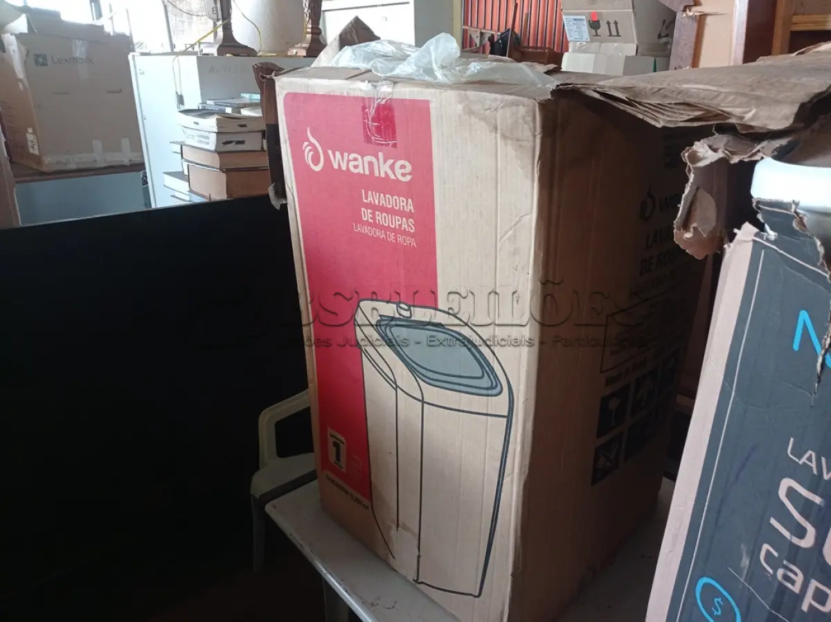 LOTE 106 - 01 - LAVADORA WANKE 10KG 110V (NO ESTADO, NÃO SABEMOS SE FUNCIONA. LEILÃO NÃO TEM GARANTIA E NEM DEVOLUÇÃO, SUJEITO A POSSÍVEIS AVARIAS VISÍVEIS/OCULTAS E/OU AUSÊNCIA DE COMPONENTES)