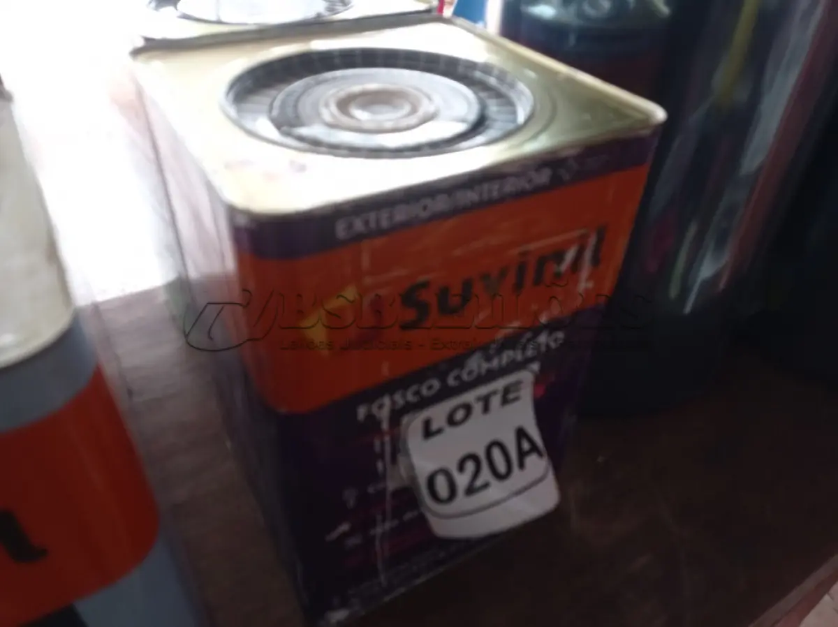 LOTE 020 - 01 LATA DE TINTA BASE COR FOSCO BRANCO 16L ACRÍLICO PREMIUM MARCA SUVINIL (NO ESTADO, NÃO SABEMOS SE FUNCIONA. LEILÃO NÃO TEM GARANTIA E NEM DEVOLUÇÃO, SUJEITO A POSSÍVEIS AVARIAS VISÍVEIS/OCULTAS E/OU AUSÊNCIA DE COMPONENTES)
