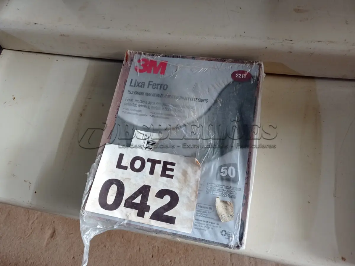 LOTE 042 - 50 - FOLHAS LIXA FERRO 221T GRÃO P100 225X275MM (NO ESTADO, NÃO SABEMOS SE FUNCIONA. LEILÃO NÃO TEM GARANTIA E NEM DEVOLUÇÃO, SUJEITO A POSSÍVEIS AVARIAS VISÍVEIS/OCULTAS E/OU AUSÊNCIA DE COMPONENTES)