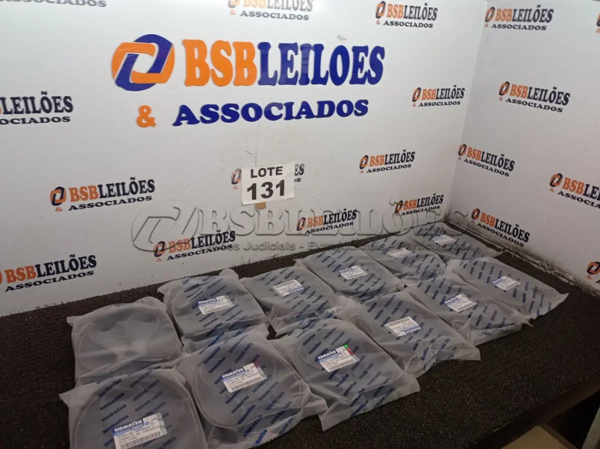 LOTE 131 - 12 - CORREIAS DE TRANSMISSÃO A14-1405 KOMATSU (NO ESTADO, NÃO SABEMOS SE FUNCIONA. LEILÃO NÃO TEM GARANTIA E NEM DEVOLUÇÃO, SUJEITO A POSSÍVEIS AVARIAS VISÍVEIS/OCULTAS E/OU AUSÊNCIA DE COMPONENTES)