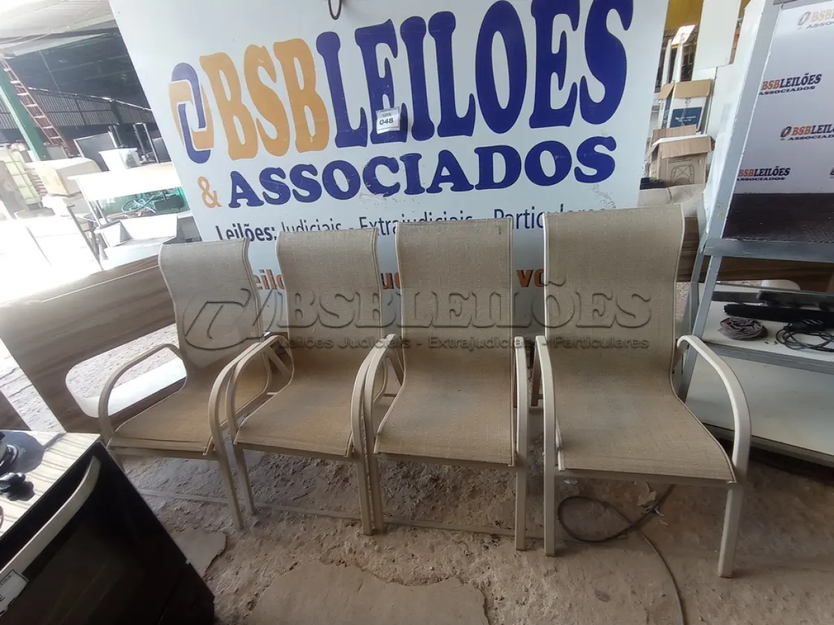 LOTE 048 - 04 CADEIRAS DE JARDIM (CHAIR GARDEN). (NO ESTADO EM QUE SE ENCONTRA. SUJEITO A AVARIAS OCULTAS/VISÍVEIS.) BF8568H/ AV9803U/ BF8568F/ BF8568E