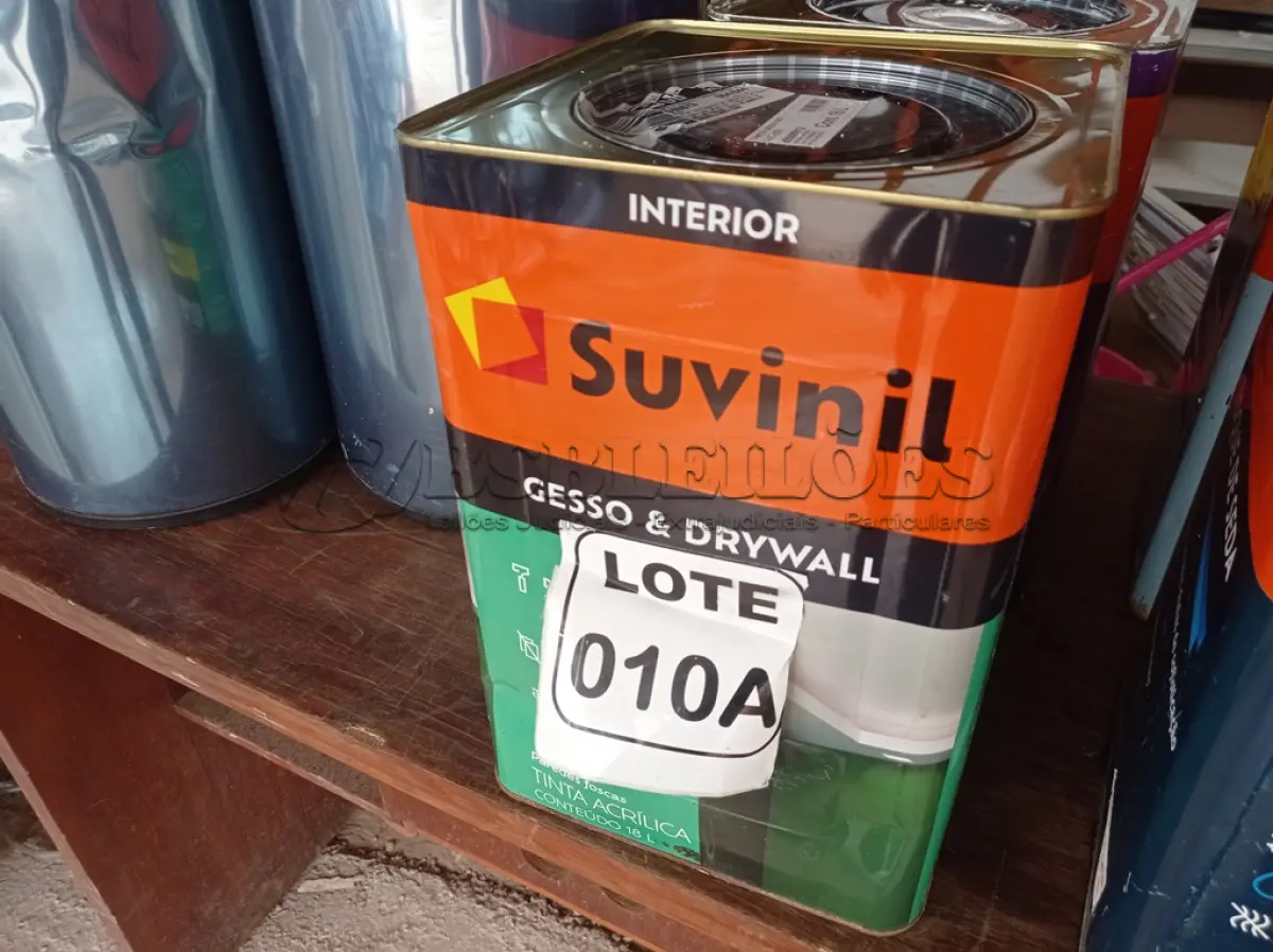 LOTE 010 - 01 LATA DE TINTA COR BRANCO 18L ACRÍLICO MARCA SUVINIL(NO ESTADO, NÃO SABEMOS SE FUNCIONA. LEILÃO NÃO TEM GARANTIA E NEM DEVOLUÇÃO, SUJEITO A POSSÍVEIS AVARIAS VISÍVEIS/OCULTAS E/OU AUSÊNCIA DE COMPONENTES)