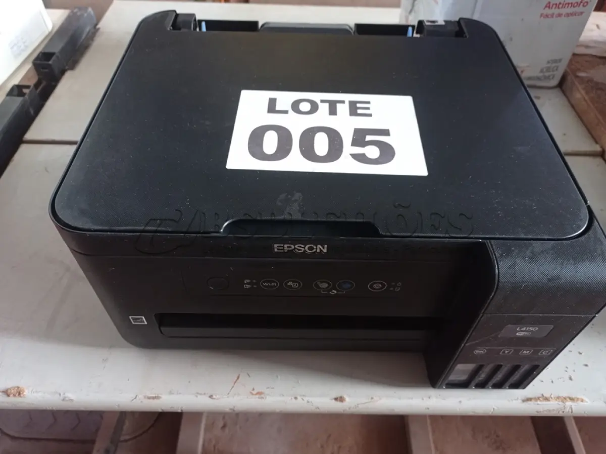LOTE 005 - 01 - IMPRESSORA EPSON MULTIFUNCIONAL ECOTANK L4150 (NO ESTADO, NÃO SABEMOS SE FUNCIONA. LEILÃO NÃO TEM GARANTIA E NEM DEVOLUÇÃO, SUJEITO A POSSÍVEIS AVARIAS VISÍVEIS/OCULTAS E/OU AUSÊNCIA DE COMPONENTES)