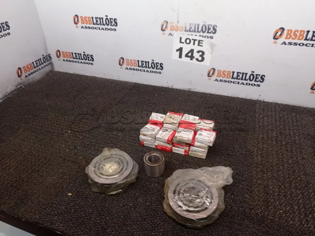 LOTE 143 - 32 – ROLAMENTOS AUTOMOTIVO DIVERSOS (NO ESTADO, NÃO SABEMOS SE FUNCIONA. LEILÃO NÃO TEM GARANTIA E NEM DEVOLUÇÃO, SUJEITO A POSSÍVEIS AVARIAS VISÍVEIS/OCULTAS E/OU AUSÊNCIA DE COMPONENTES)