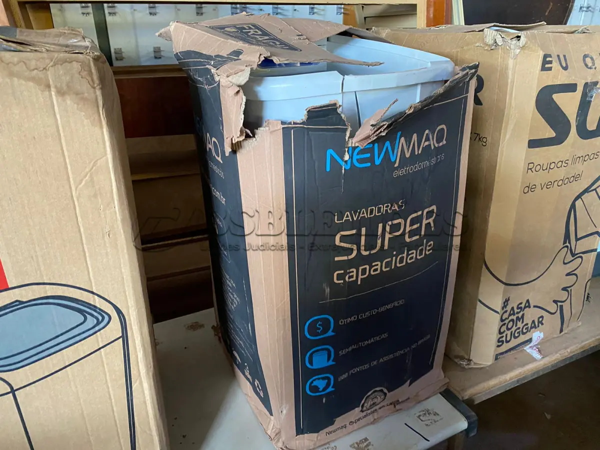 LOTE 025 - 01 - LAVADORA NEWMAQ 16KG 110V (NO ESTADO, NÃO SABEMOS SE FUNCIONA. LEILÃO NÃO TEM GARANTIA E NEM DEVOLUÇÃO, SUJEITO A POSSÍVEIS AVARIAS VISÍVEIS/OCULTAS E/OU AUSÊNCIA DE COMPONENTES)