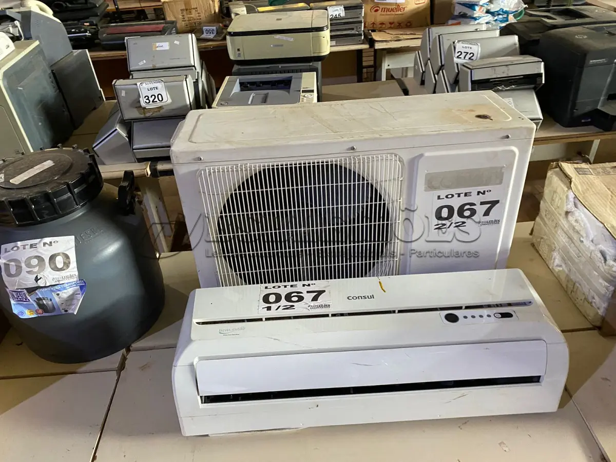LOTE 067 - 01 KIT AR-CONDICIONADO CONSUL 9000 BTUS (NO ESTADO, NÃO SABEMOS SE FUNCIONA. LEILÃO NÃO TEM GARANTIA E NEM DEVOLUÇÃO, SUJEITO A POSSÍVEIS AVARIAS VISÍVEIS/OCULTAS E/OU AUSÊNCIA DE COMPONENTES)