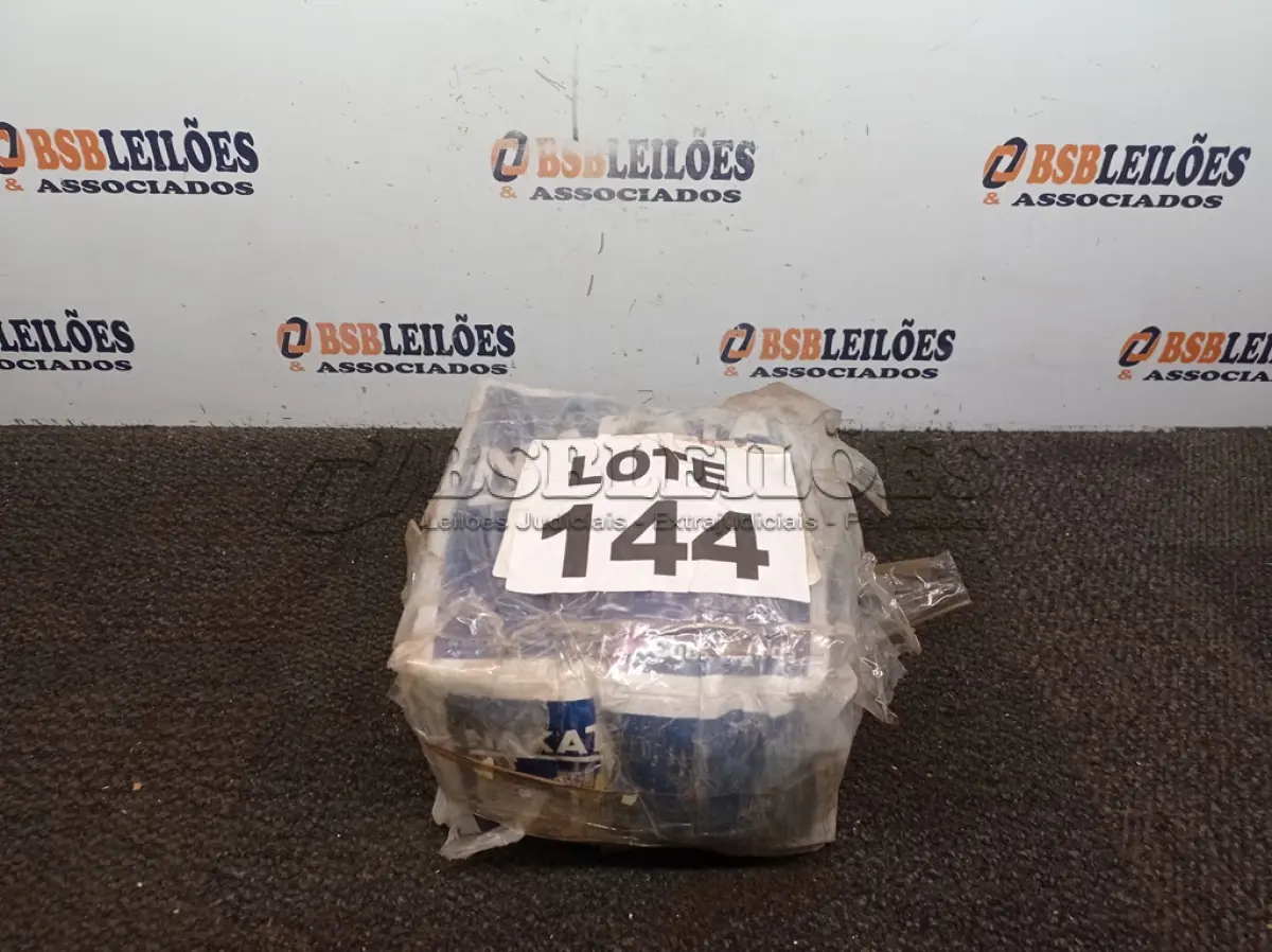 LOTE 144 - PAR CUBO RODA DIANTEIRO - NAKATA - NKF 8120 (NO ESTADO, NÃO SABEMOS SE FUNCIONA. LEILÃO NÃO TEM GARANTIA E NEM DEVOLUÇÃO, SUJEITO A POSSÍVEIS AVARIAS VISÍVEIS/OCULTAS E/OU AUSÊNCIA DE COMPONENTES)