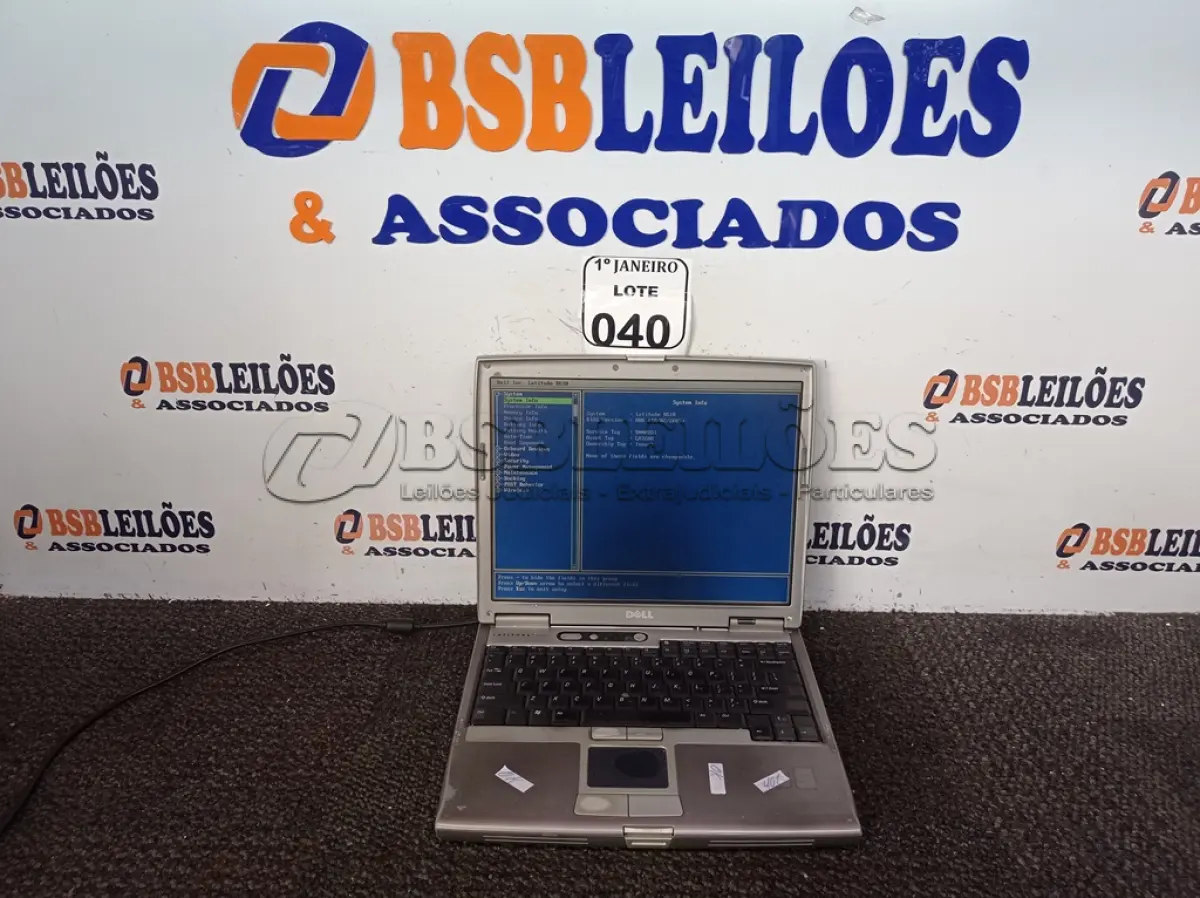 LOTE 040 - 01 NOTEBOOK MARCA DELL S/FONTE. (NO ESTADO) ATENÇÃO! FAZER A VISITAÇÃO ANTES DE ARREMATAR, NÃO SABEMOS SE FUNCIONA. LEILÃO NÃO TEM GARANTIA E NEM DEVOLUÇÃO, SUJEITO A POSSÍVEIS AVARIAS VISÍVEIS/OCULTAS E/OU AUSÊNCIA DE COMPONENTES.