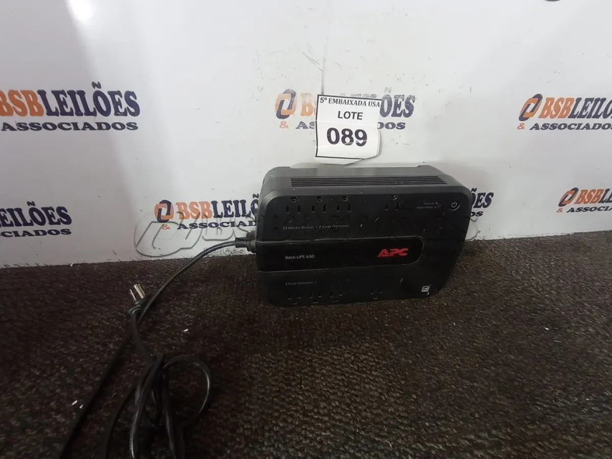LOTE 089 - 01 NOBREAK UPS650. (NO ESTADO EM QUE SE ENCONTRA. SUJEITO A AVARIAS OCULTAS/VISÍVEIS.)