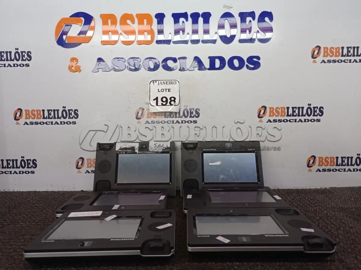 LOTE 198 - 06 APARELHOS INTERMEC AERIE 700 MOBILE COMPUTER INCOMPLETOS. (NO ESTADO) ATENÇÃO! FAZER A VISITAÇÃO ANTES DE ARREMATAR, NÃO SABEMOS SE FUNCIONA. LEILÃO NÃO TEM GARANTIA E NEM DEVOLUÇÃO, SUJEITO A POSSÍVEIS AVARIAS VISÍVEIS/OCULTAS E/OU AUSÊNCIA DE COMPONENTES.