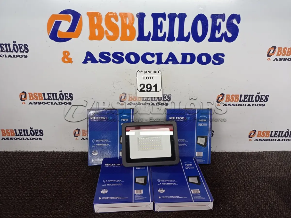 LOTE 291 - 05 REFLETORES DE LED AMBIENTE EXTERNO 100W CADA (NOVO). (NO ESTADO) ATENÇÃO! FAZER A VISITAÇÃO ANTES DE ARREMATAR, NÃO SABEMOS SE FUNCIONA. LEILÃO NÃO TEM GARANTIA E NEM DEVOLUÇÃO, SUJEITO A POSSÍVEIS AVARIAS VISÍVEIS/OCULTAS E/OU AUSÊNCIA DE COMPONENTES.