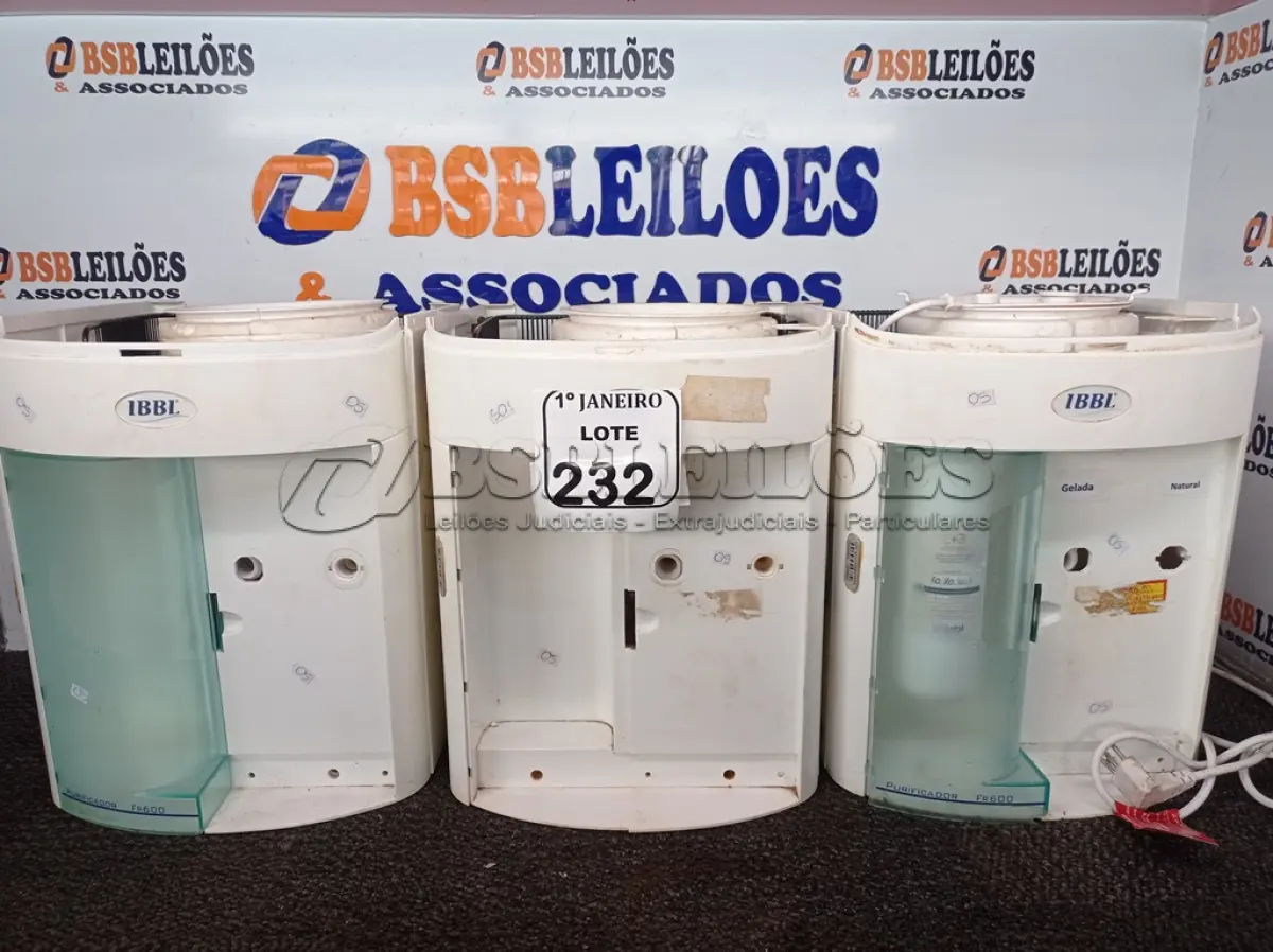 LOTE 232 - 03 BEBEDOUROS DE PAREDE MARCA IBBL MODELOS DIVERSOS P/RETIRADA DE PEÇAS. (NO ESTADO) ATENÇÃO! FAZER A VISITAÇÃO ANTES DE ARREMATAR, NÃO SABEMOS SE FUNCIONA. LEILÃO NÃO TEM GARANTIA E NEM DEVOLUÇÃO, SUJEITO A POSSÍVEIS AVARIAS VISÍVEIS/OCULTAS E/OU AUSÊNCIA DE COMPONENTES.