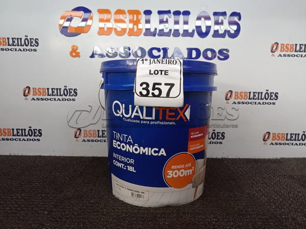 LOTE 357 - 01 GALÃO DE TINTA PARA INTERIOR QUALITEX 18L RENDE ATÉ 300M. (NO ESTADO) ATENÇÃO! FAZER A VISITAÇÃO ANTES DE ARREMATAR, NÃO SABEMOS SE FUNCIONA. LEILÃO NÃO TEM GARANTIA E NEM DEVOLUÇÃO, SUJEITO A POSSÍVEIS AVARIAS VISÍVEIS/OCULTAS E/OU AUSÊNCIA DE COMPONENTES.