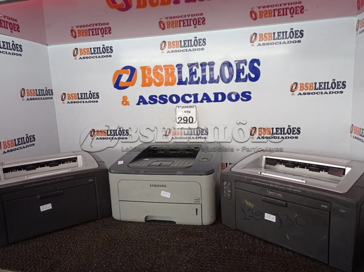 LOTE 290 - 03 IMPRESSORAS MARCAS LEXMARK E SAMSUNG. (NO ESTADO) ATENÇÃO! FAZER A VISITAÇÃO ANTES DE ARREMATAR, NÃO SABEMOS SE FUNCIONA. LEILÃO NÃO TEM GARANTIA E NEM DEVOLUÇÃO, SUJEITO A POSSÍVEIS AVARIAS VISÍVEIS/OCULTAS E/OU AUSÊNCIA DE COMPONENTES.