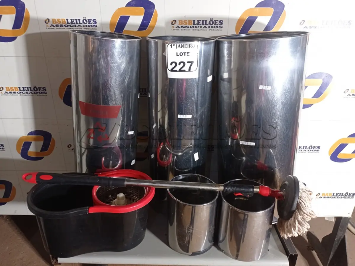 LOTE 227