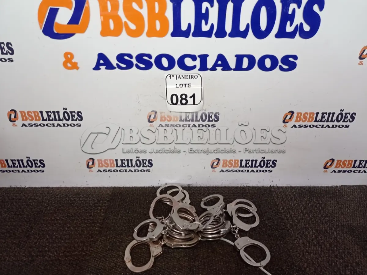 LOTE 081 - 10 ALGEMAS DE FERRO. (NO ESTADO) ATENÇÃO! FAZER A VISITAÇÃO ANTES DE ARREMATAR, NÃO SABEMOS SE FUNCIONA. LEILÃO NÃO TEM GARANTIA E NEM DEVOLUÇÃO, SUJEITO A POSSÍVEIS AVARIAS VISÍVEIS/OCULTAS E/OU AUSÊNCIA DE COMPONENTES.