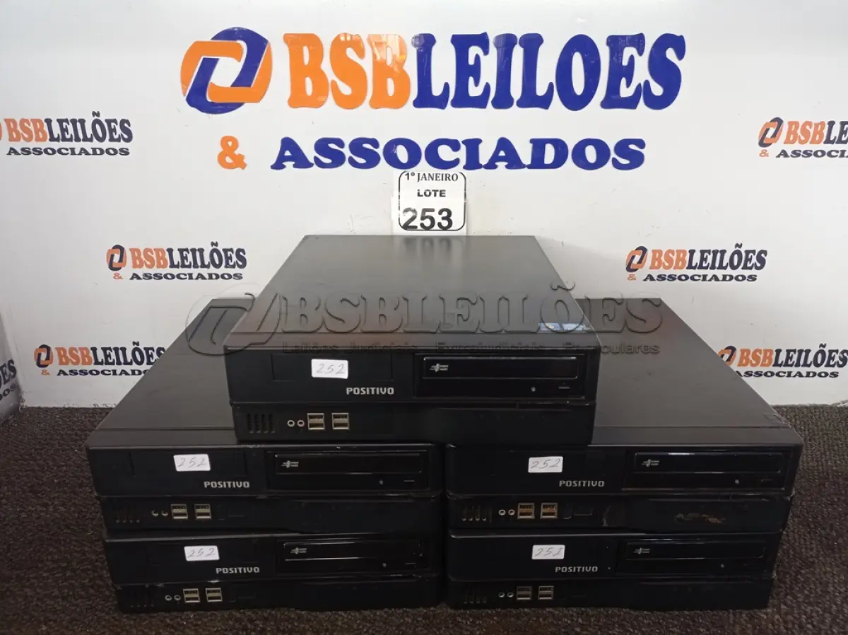 LOTE 253 - 05 CPU’S MARCA POSITIVO P/RETIRADA DE PEÇAS. (NO ESTADO) ATENÇÃO! FAZER A VISITAÇÃO ANTES DE ARREMATAR, NÃO SABEMOS SE FUNCIONA. LEILÃO NÃO TEM GARANTIA E NEM DEVOLUÇÃO, SUJEITO A POSSÍVEIS AVARIAS VISÍVEIS/OCULTAS E/OU AUSÊNCIA DE COMPONENTES.