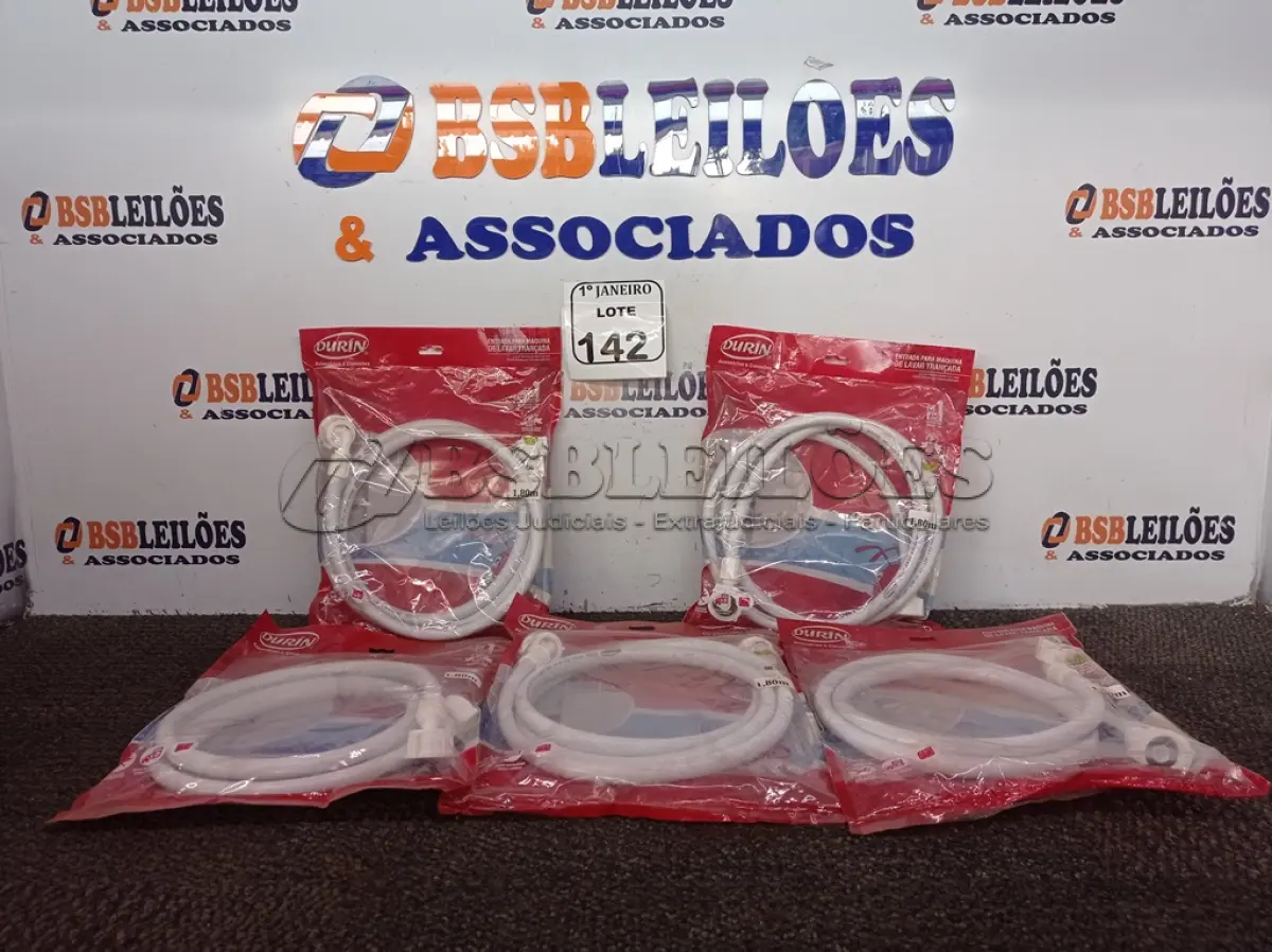 LOTE 142 - 05 ACESSÓRIOS DE ENTRADA PARA MÁQUINA DE LAVAR TRANÇADA, SENDO 04 DE 1,80M E 01 DE 1,40M. (NOVO) (NO ESTADO) ATENÇÃO! FAZER A VISITAÇÃO ANTES DE ARREMATAR, NÃO SABEMOS SE FUNCIONA. LEILÃO NÃO TEM GARANTIA E NEM DEVOLUÇÃO, SUJEITO A POSSÍVEIS AVARIAS VISÍVEIS/OCULTAS E/OU AUSÊNCIA DE COMPONENTES.