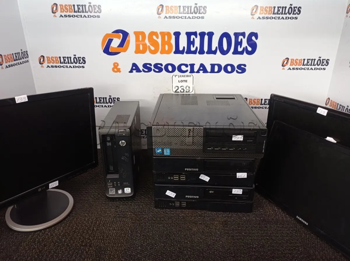 LOTE 239 - 04 CPU’S MARCAS E MODELOS DIVERSOS E 03 MONITORES LCD MARCAS E MODELOS DIVERSOS. (NO ESTADO) ATENÇÃO! FAZER A VISITAÇÃO ANTES DE ARREMATAR, NÃO SABEMOS SE FUNCIONA. LEILÃO NÃO TEM GARANTIA E NEM DEVOLUÇÃO, SUJEITO A POSSÍVEIS AVARIAS VISÍVEIS/OCULTAS E/OU AUSÊNCIA DE COMPONENTES.