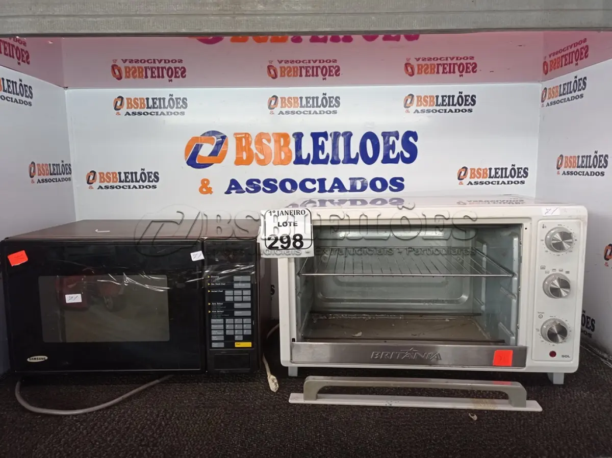 LOTE 298 - 01 FORNO ELÉTRICO C/AVARIAS MARCA BRITÂNIA E 01 MICRO-ONDAS C/PRATA MARCA SAMSUNG. (NO ESTADO) ATENÇÃO! FAZER A VISITAÇÃO ANTES DE ARREMATAR, NÃO SABEMOS SE FUNCIONA. LEILÃO NÃO TEM GARANTIA E NEM DEVOLUÇÃO, SUJEITO A POSSÍVEIS AVARIAS VISÍVEIS/OCULTAS E/OU AUSÊNCIA DE COMPONENTES.