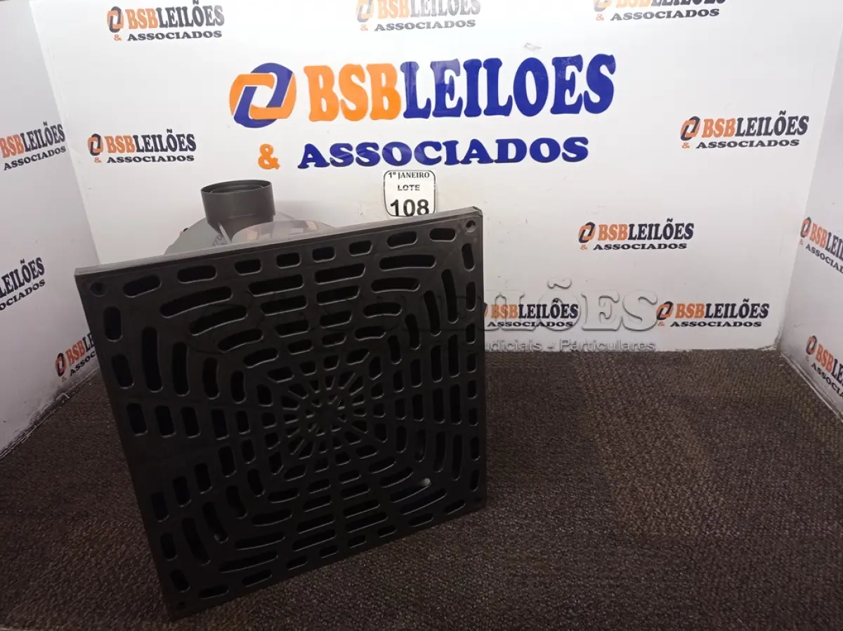 LOTE 108 - 01 CAIXA COLETORA DE ÁGUA PLUVIAL, MEDINDO 41CMX48CMX41CM MARCA METASUL. (NOVO) (NO ESTADO) ATENÇÃO! FAZER A VISITAÇÃO ANTES DE ARREMATAR, NÃO SABEMOS SE FUNCIONA. LEILÃO NÃO TEM GARANTIA E NEM DEVOLUÇÃO, SUJEITO A POSSÍVEIS AVARIAS VISÍVEIS/OCULTAS E/OU AUSÊNCIA DE COMPONENTES.