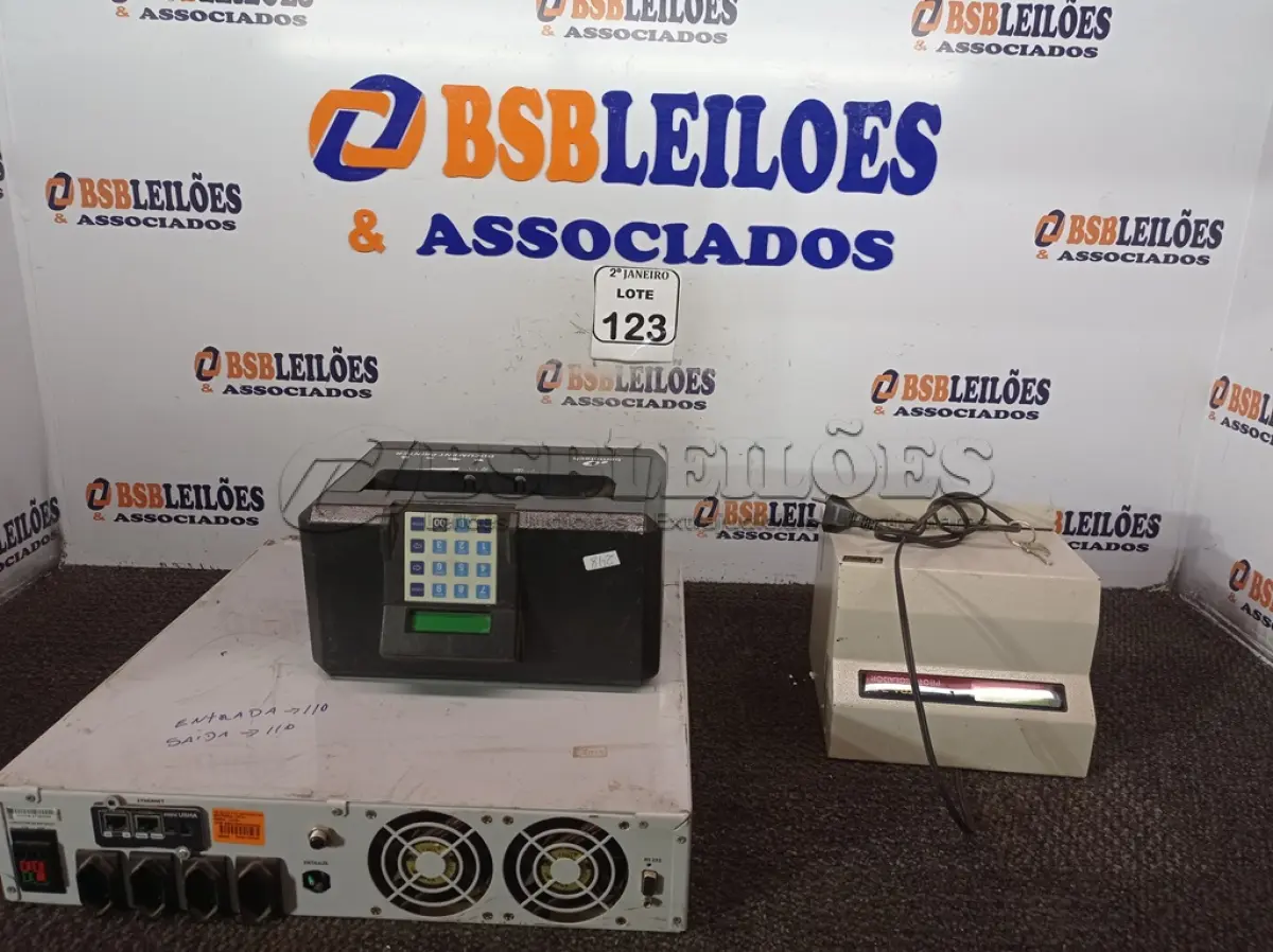 LOTE 123 - 02 PROTOCOLADORAS E 01 NOBREAK PARA SERVIDOR. (NO ESTADO) ATENÇÃO! FAZER A VISITAÇÃO ANTES DE ARREMATAR, NÃO SABEMOS SE FUNCIONA. LEILÃO NÃO TEM GARANTIA E NEM DEVOLUÇÃO, SUJEITO A POSSÍVEIS AVARIAS VISÍVEIS/OCULTAS E/OU AUSÊNCIA DE COMPONENTES.