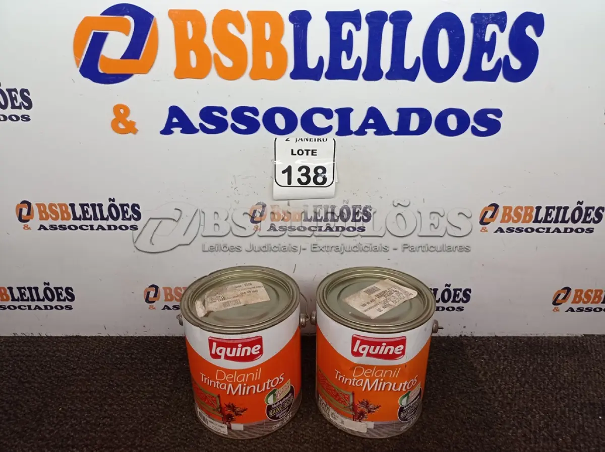 LOTE 138 - 02 LATAS DE ESMALTE SINTÉTICO COM 3,6L CADA MARCA IQUINE COR VERMELHO VINHO (NOVO). (NO ESTADO) ATENÇÃO! FAZER A VISITAÇÃO ANTES DE ARREMATAR, NÃO SABEMOS SE FUNCIONA. LEILÃO NÃO TEM GARANTIA E NEM DEVOLUÇÃO, SUJEITO A POSSÍVEIS AVARIAS VISÍVEIS/OCULTAS E/OU AUSÊNCIA DE COMPONENTES.