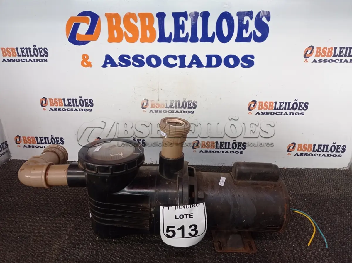 LOTE 513 - 01 MOTOR DE INDUÇÃO GAIOLA COM PRÉ FILTRO E TERMÓSTATO. (NO ESTADO) ATENÇÃO! FAZER A VISITAÇÃO ANTES DE ARREMATAR, NÃO SABEMOS SE FUNCIONA. LEILÃO NÃO TEM GARANTIA E NEM DEVOLUÇÃO, SUJEITO A POSSÍVEIS AVARIAS VISÍVEIS/OCULTAS E/OU AUSÊNCIA DE COMPONENTES.