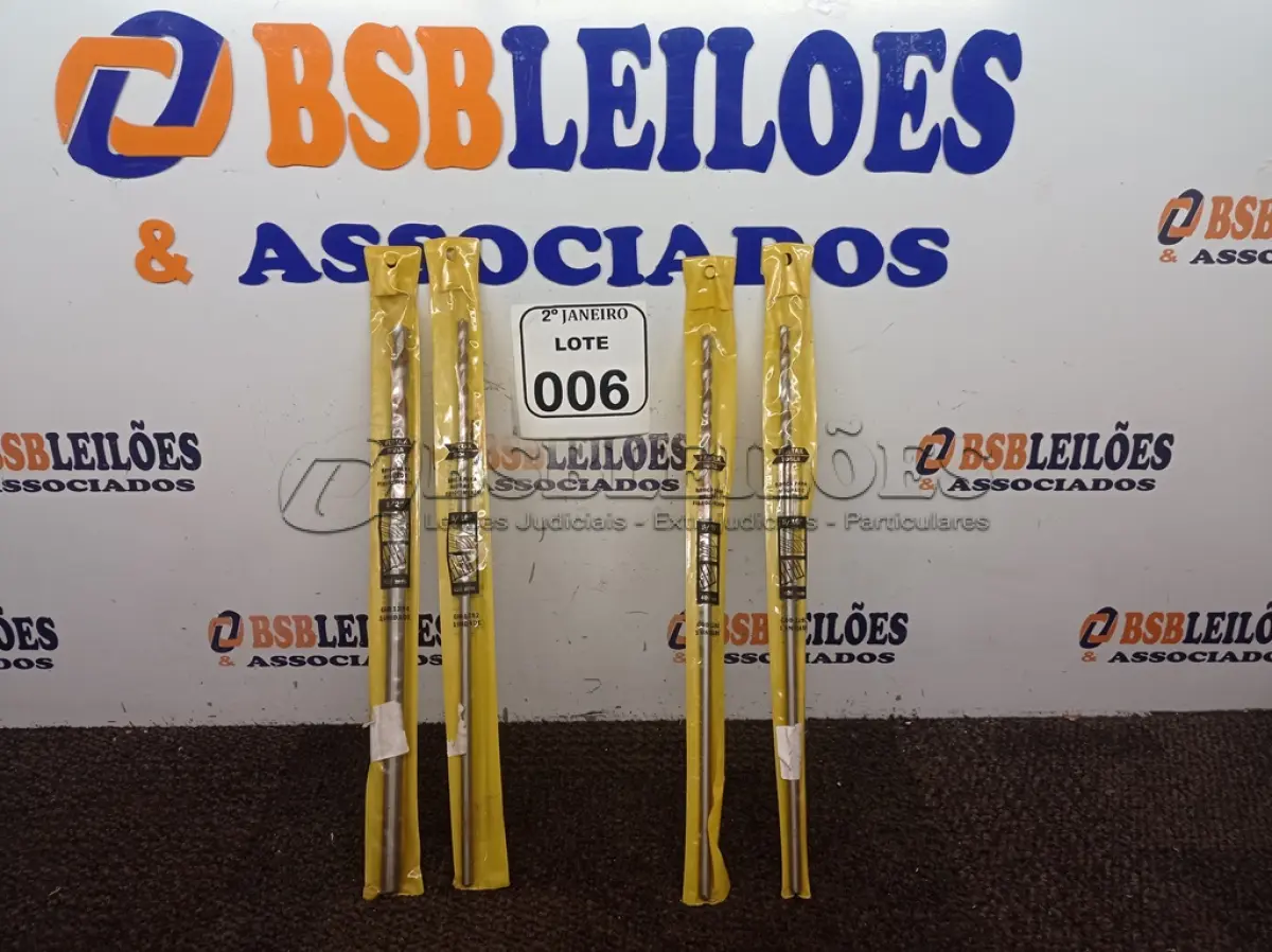 LOTE 006 - 04 BROCAS P/MOURÃO E FIBROCIMENTO 5/16” 400MM MARCA FERTAK E 01 BROCA P/MOURÃO E FIBROCIMENTO 1/2” 400MM MARCA FERTAK (NOVO). (NO ESTADO) ATENÇÃO! FAZER A VISITAÇÃO ANTES DE ARREMATAR, NÃO SABEMOS SE FUNCIONA. LEILÃO NÃO TEM GARANTIA E NEM DEVOLUÇÃO, SUJEITO A POSSÍVEIS AVARIAS VISÍVEIS/OCULTAS E/OU AUSÊNCIA DE COMPONENTES.