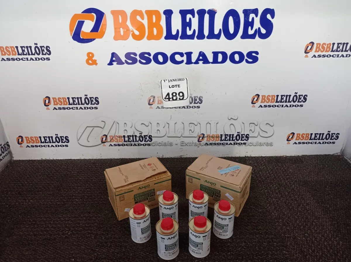 LOTE 489 - 02 CAIXAS COM 06 UNIDADES CADA DE CATALIZADOR VERNIZ PU. (NOVO) (NO ESTADO) ATENÇÃO! FAZER A VISITAÇÃO ANTES DE ARREMATAR, NÃO SABEMOS SE FUNCIONA. LEILÃO NÃO TEM GARANTIA E NEM DEVOLUÇÃO, SUJEITO A POSSÍVEIS AVARIAS VISÍVEIS/OCULTAS E/OU AUSÊNCIA DE COMPONENTES.