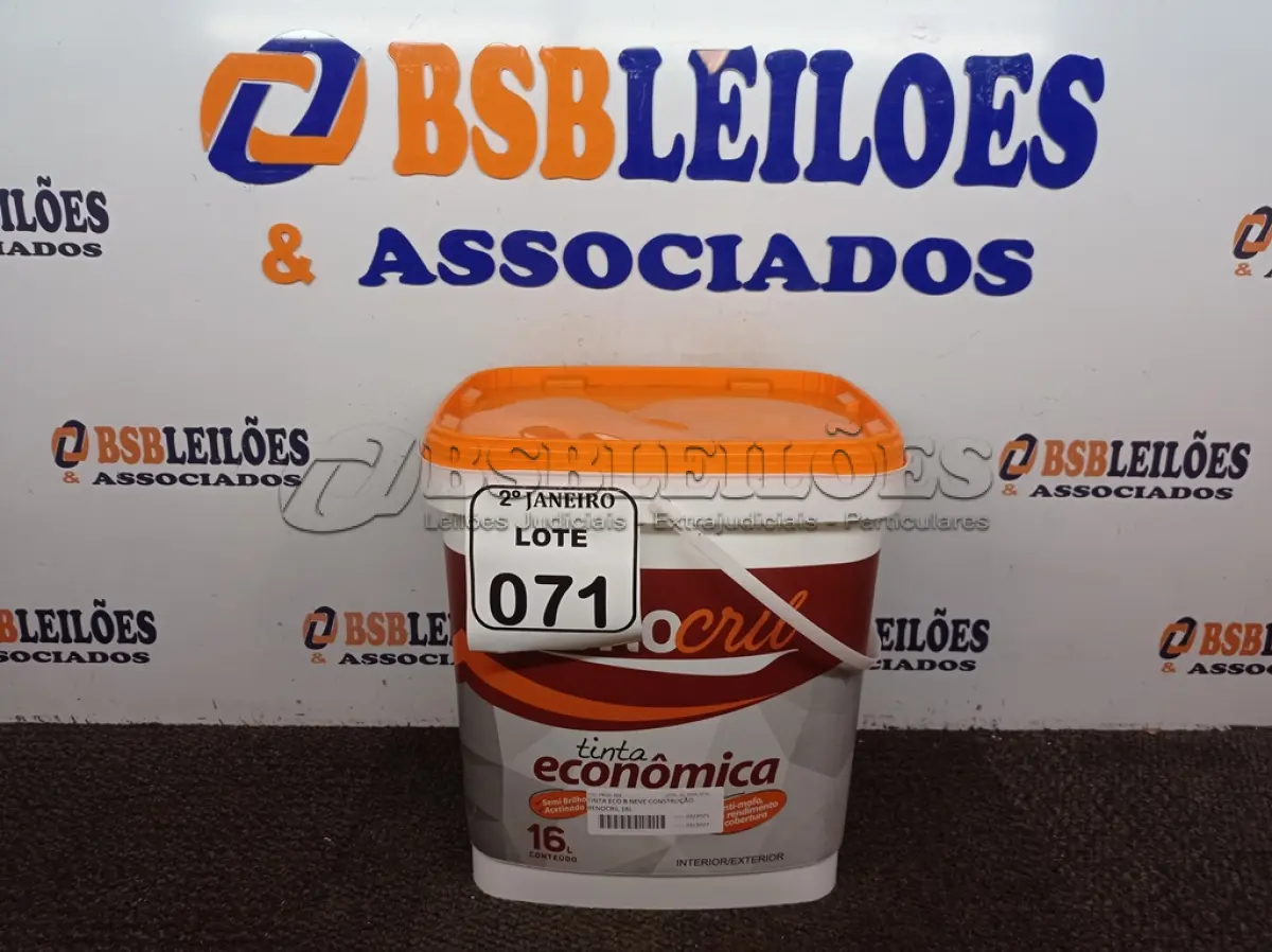 LOTE 071 - 01 BALDE DE TINTA RENOCRIL COR BRANCO NEVE  16L. (NO ESTADO) ATENÇÃO! FAZER A VISITAÇÃO ANTES DE ARREMATAR, NÃO SABEMOS SE FUNCIONA. LEILÃO NÃO TEM GARANTIA E NEM DEVOLUÇÃO, SUJEITO A POSSÍVEIS AVARIAS VISÍVEIS/OCULTAS E/OU AUSÊNCIA DE COMPONENTES.