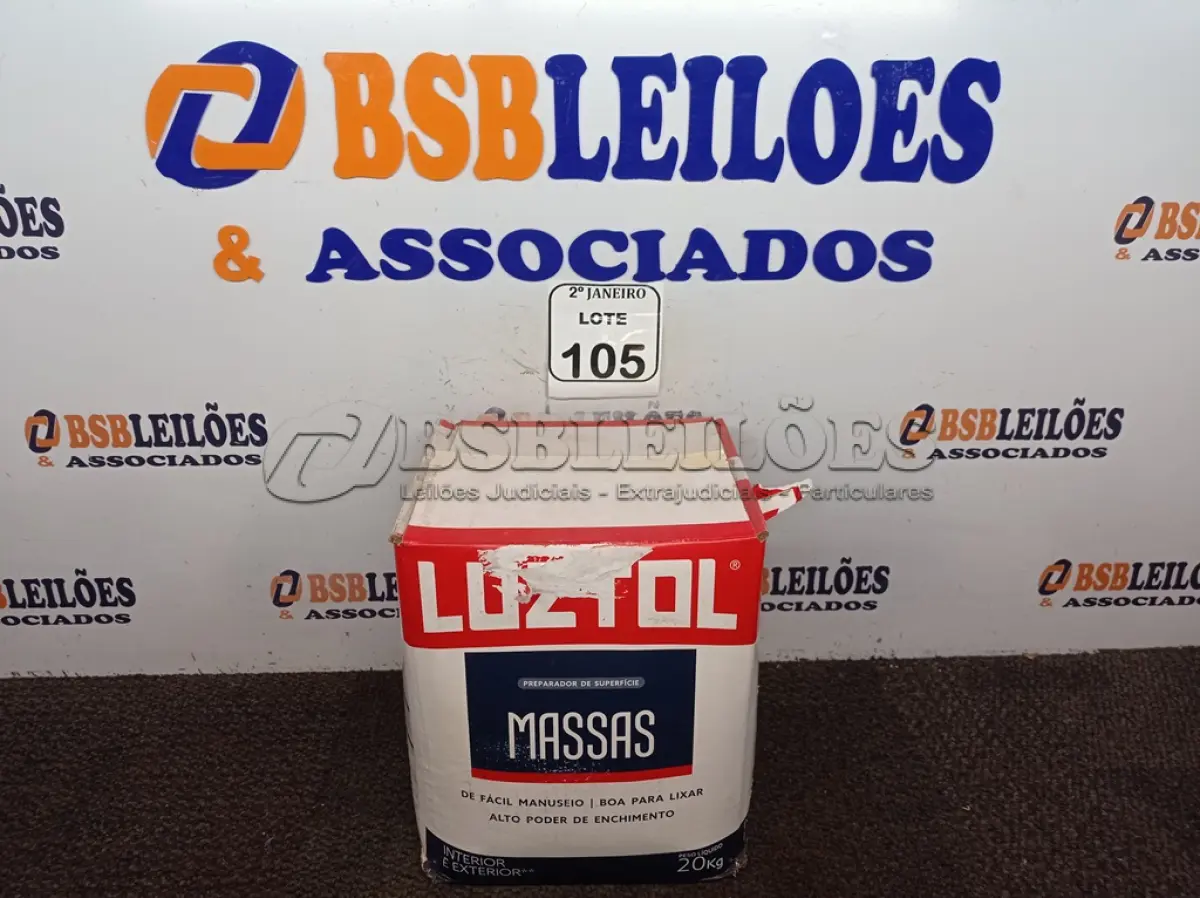 LOTE 105 - 01 CAIXA COM MASSA CORRIDA 20KG. (NO ESTADO) ATENÇÃO! FAZER A VISITAÇÃO ANTES DE ARREMATAR, NÃO SABEMOS SE FUNCIONA. LEILÃO NÃO TEM GARANTIA E NEM DEVOLUÇÃO, SUJEITO A POSSÍVEIS AVARIAS VISÍVEIS/OCULTAS E/OU AUSÊNCIA DE COMPONENTES.