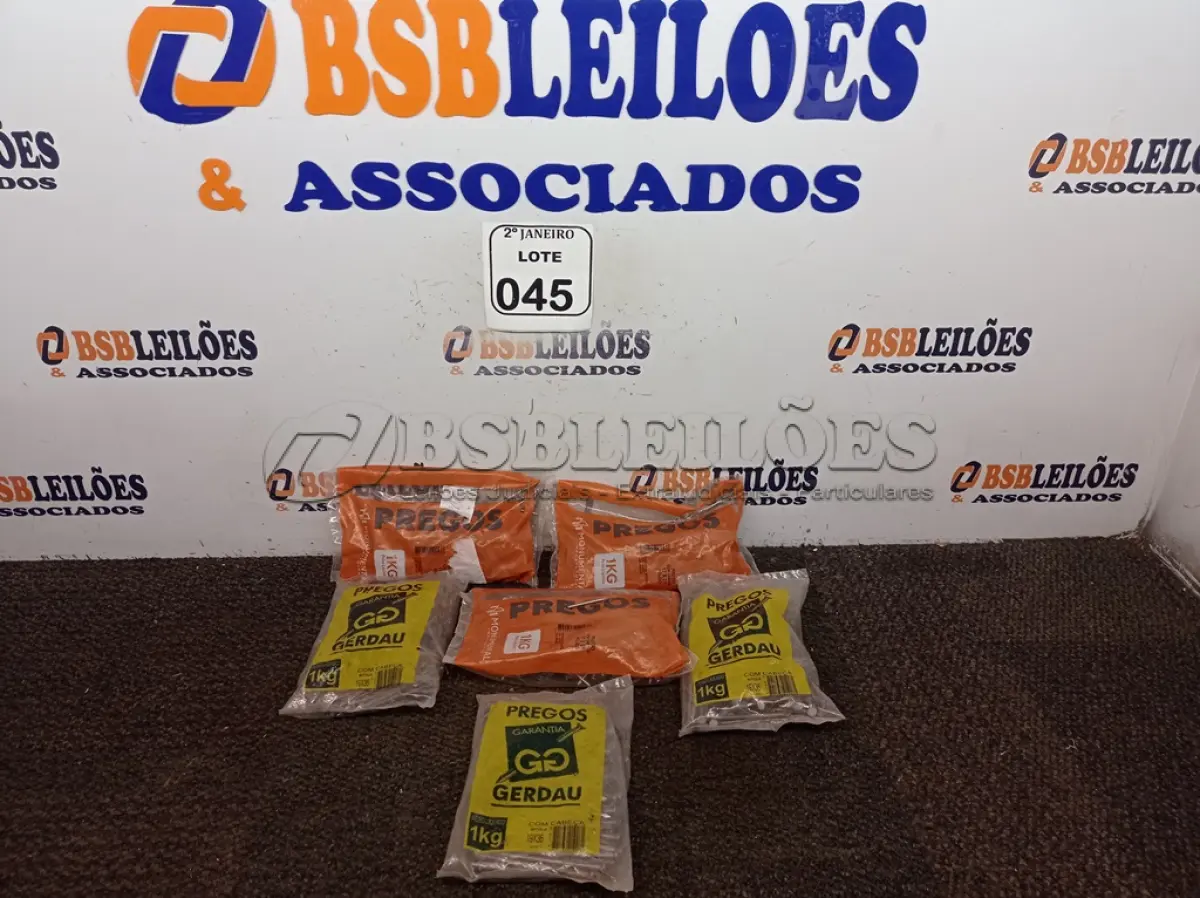LOTE 045 - 6KG DE PREGOS MARCAS E MODELOS DIVERSOS. (NO ESTADO) ATENÇÃO! FAZER A VISITAÇÃO ANTES DE ARREMATAR, NÃO SABEMOS SE FUNCIONA. LEILÃO NÃO TEM GARANTIA E NEM DEVOLUÇÃO, SUJEITO A POSSÍVEIS AVARIAS VISÍVEIS/OCULTAS E/OU AUSÊNCIA DE COMPONENTES.
