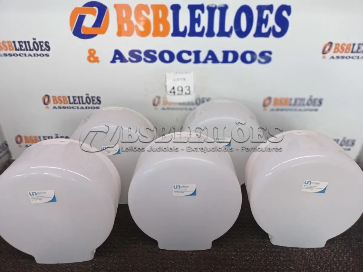LOTE 493 - 05 PORTAS DE DISPENSERS DE PAPEL. (NO ESTADO) ATENÇÃO! FAZER A VISITAÇÃO ANTES DE ARREMATAR, NÃO SABEMOS SE FUNCIONA. LEILÃO NÃO TEM GARANTIA E NEM DEVOLUÇÃO, SUJEITO A POSSÍVEIS AVARIAS VISÍVEIS/OCULTAS E/OU AUSÊNCIA DE COMPONENTES.