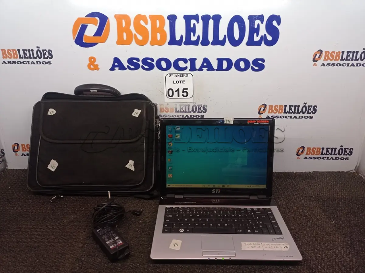 LOTE 015 - 01 NOTEBOOK MARCA STI DUAL CORE HD 250GB, 2GB DE MEMÓRIA E WEBCAM C/MALETA E FONTE. (NO ESTADO) ATENÇÃO! FAZER A VISITAÇÃO ANTES DE ARREMATAR, NÃO SABEMOS SE FUNCIONA. LEILÃO NÃO TEM GARANTIA E NEM DEVOLUÇÃO, SUJEITO A POSSÍVEIS AVARIAS VISÍVEIS/OCULTAS E/OU AUSÊNCIA DE COMPONENTES.