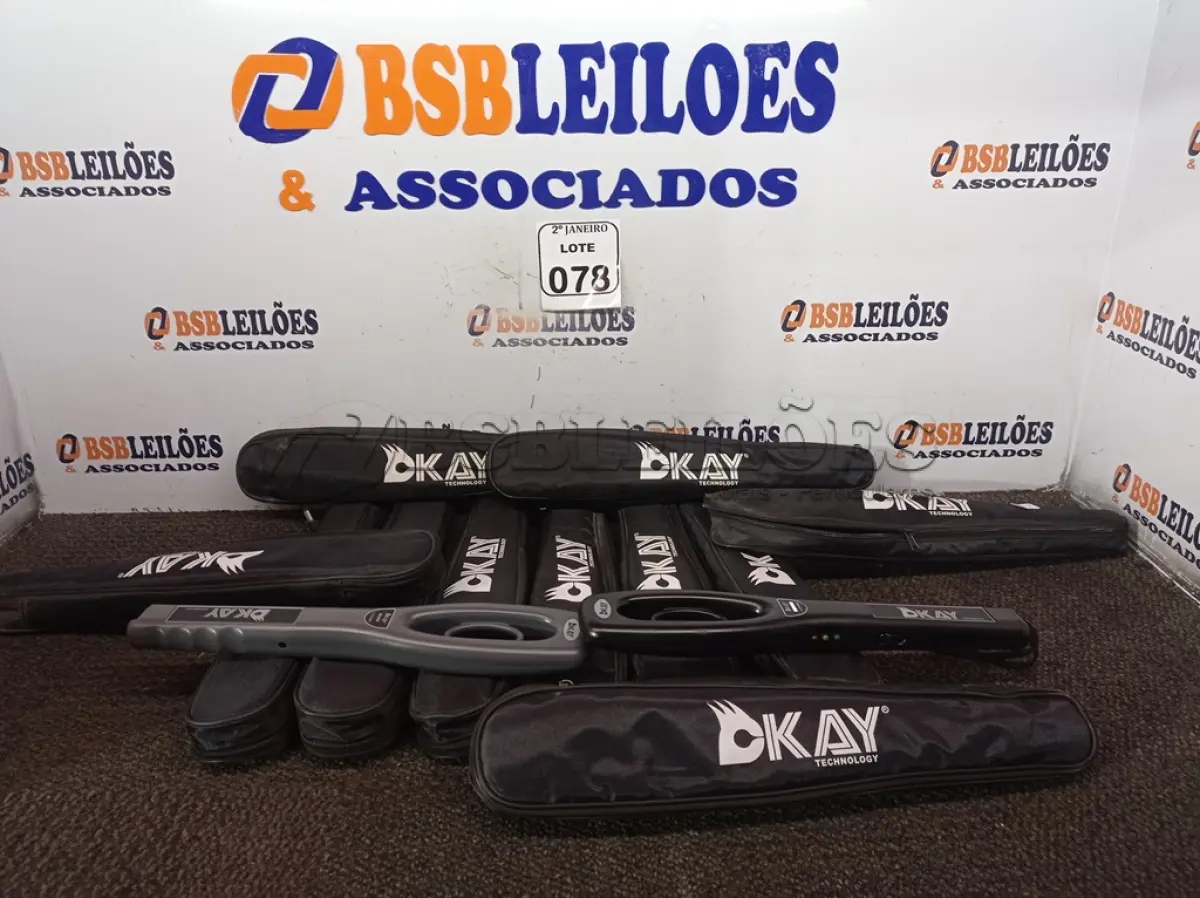 LOTE 078 - 10 DETECTORES DE METAIS KAY. (NO ESTADO) ATENÇÃO! FAZER A VISITAÇÃO ANTES DE ARREMATAR, NÃO SABEMOS SE FUNCIONA. LEILÃO NÃO TEM GARANTIA E NEM DEVOLUÇÃO, SUJEITO A POSSÍVEIS AVARIAS VISÍVEIS/OCULTAS E/OU AUSÊNCIA DE COMPONENTES.