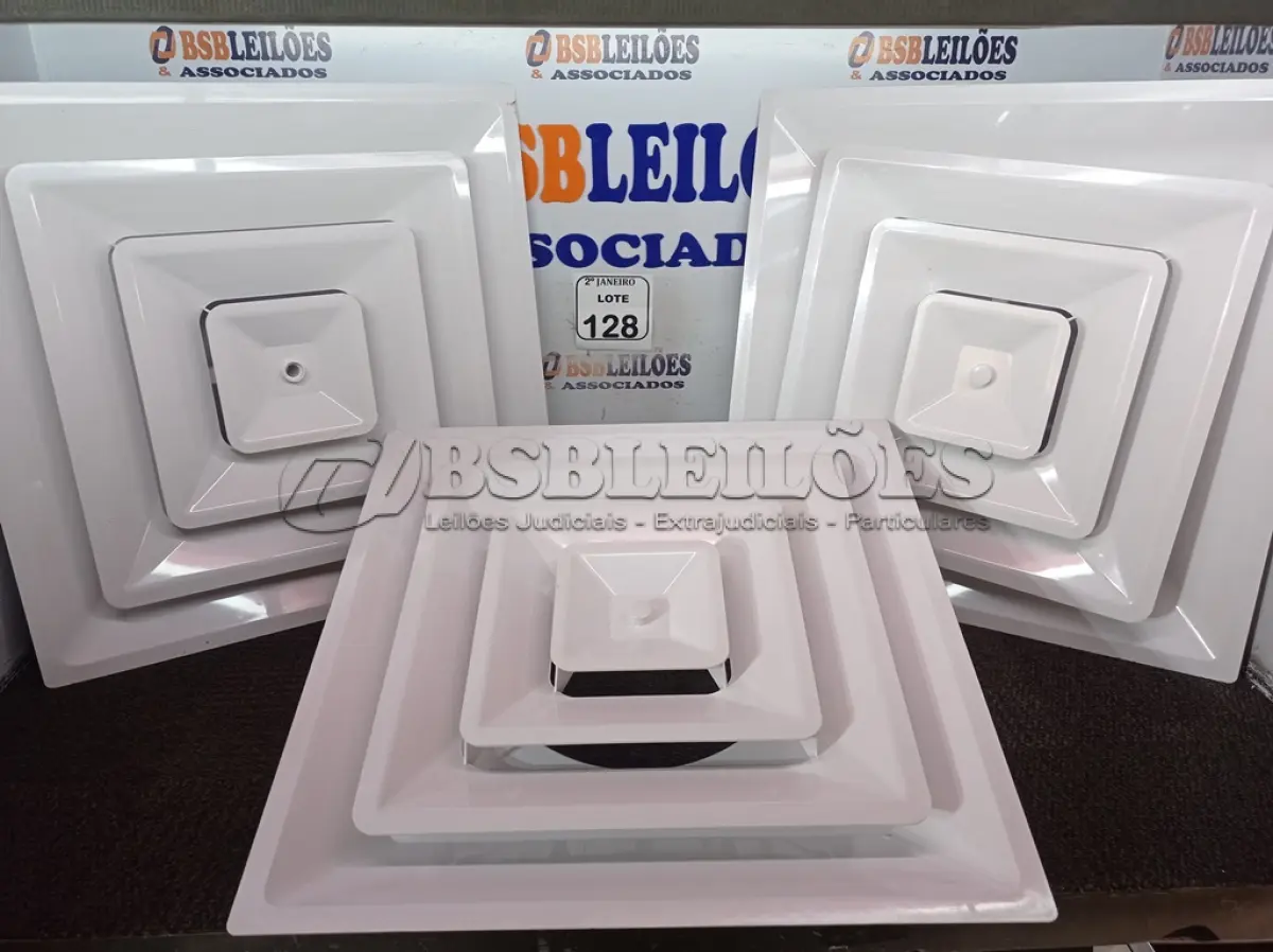 LOTE 128 - 03 TAMPAS PARA DUTOS DE AR-CONDICIONADO CENTRAL. (NO ESTADO) ATENÇÃO! FAZER A VISITAÇÃO ANTES DE ARREMATAR, NÃO SABEMOS SE FUNCIONA. LEILÃO NÃO TEM GARANTIA E NEM DEVOLUÇÃO, SUJEITO A POSSÍVEIS AVARIAS VISÍVEIS/OCULTAS E/OU AUSÊNCIA DE COMPONENTES.