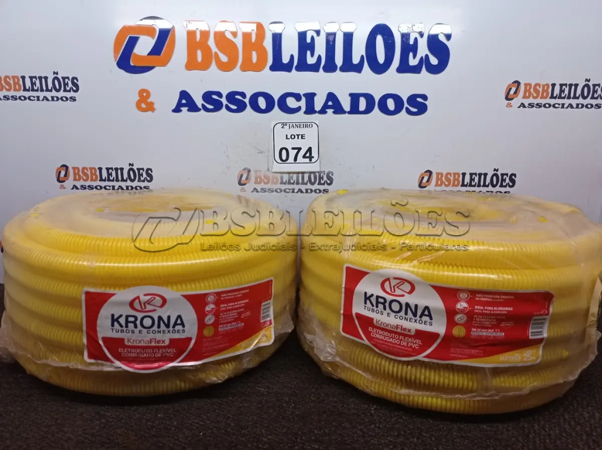 LOTE 074 - 02 ROLOS DE MANGUEIRA CORRUGADA. (NO ESTADO) ATENÇÃO! FAZER A VISITAÇÃO ANTES DE ARREMATAR, NÃO SABEMOS SE FUNCIONA. LEILÃO NÃO TEM GARANTIA E NEM DEVOLUÇÃO, SUJEITO A POSSÍVEIS AVARIAS VISÍVEIS/OCULTAS E/OU AUSÊNCIA DE COMPONENTES.