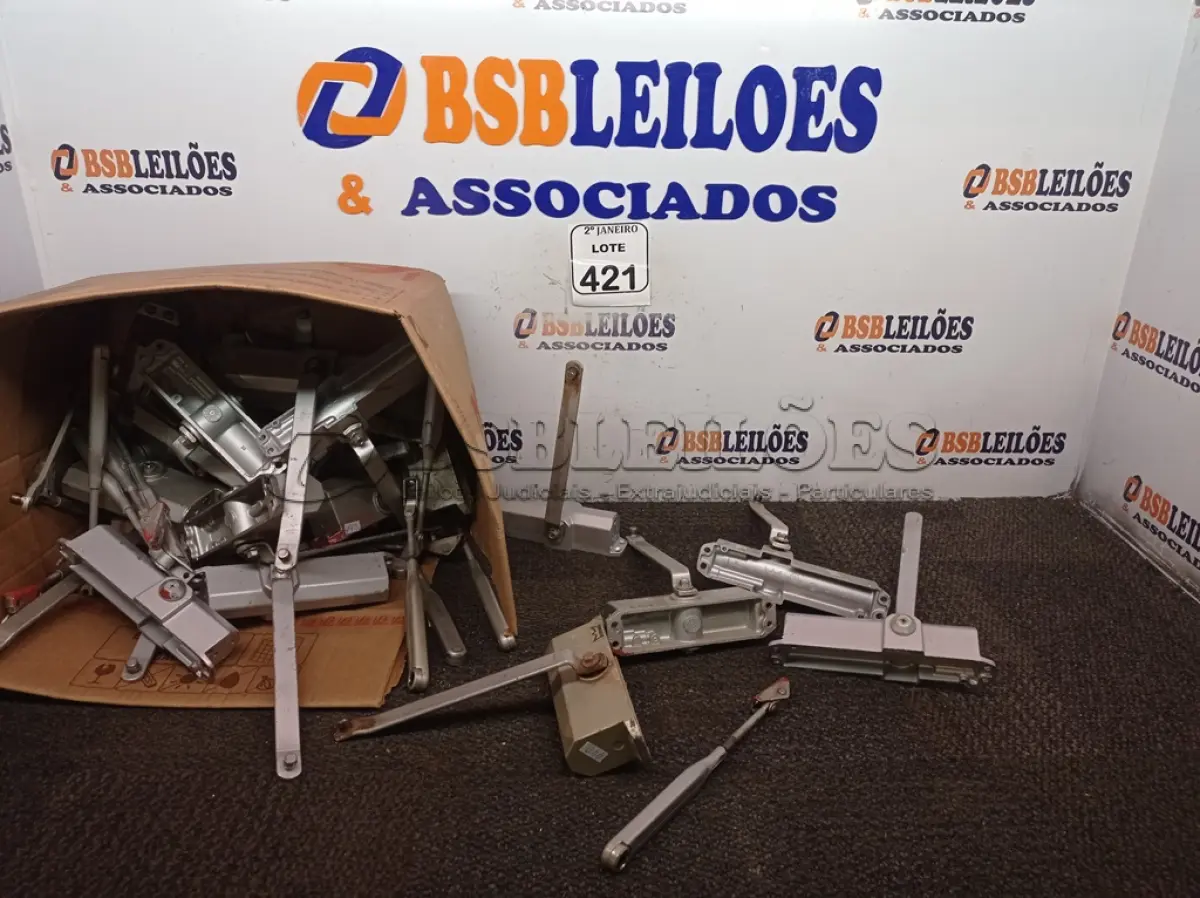 LOTE 421 - 01 LOTE C/DIVERSOS AMORTECEDORES P/PORTA. (NO ESTADO) ATENÇÃO! FAZER A VISITAÇÃO ANTES DE ARREMATAR, NÃO SABEMOS SE FUNCIONA. LEILÃO NÃO TEM GARANTIA E NEM DEVOLUÇÃO, SUJEITO A POSSÍVEIS AVARIAS VISÍVEIS/OCULTAS E/OU AUSÊNCIA DE COMPONENTES.