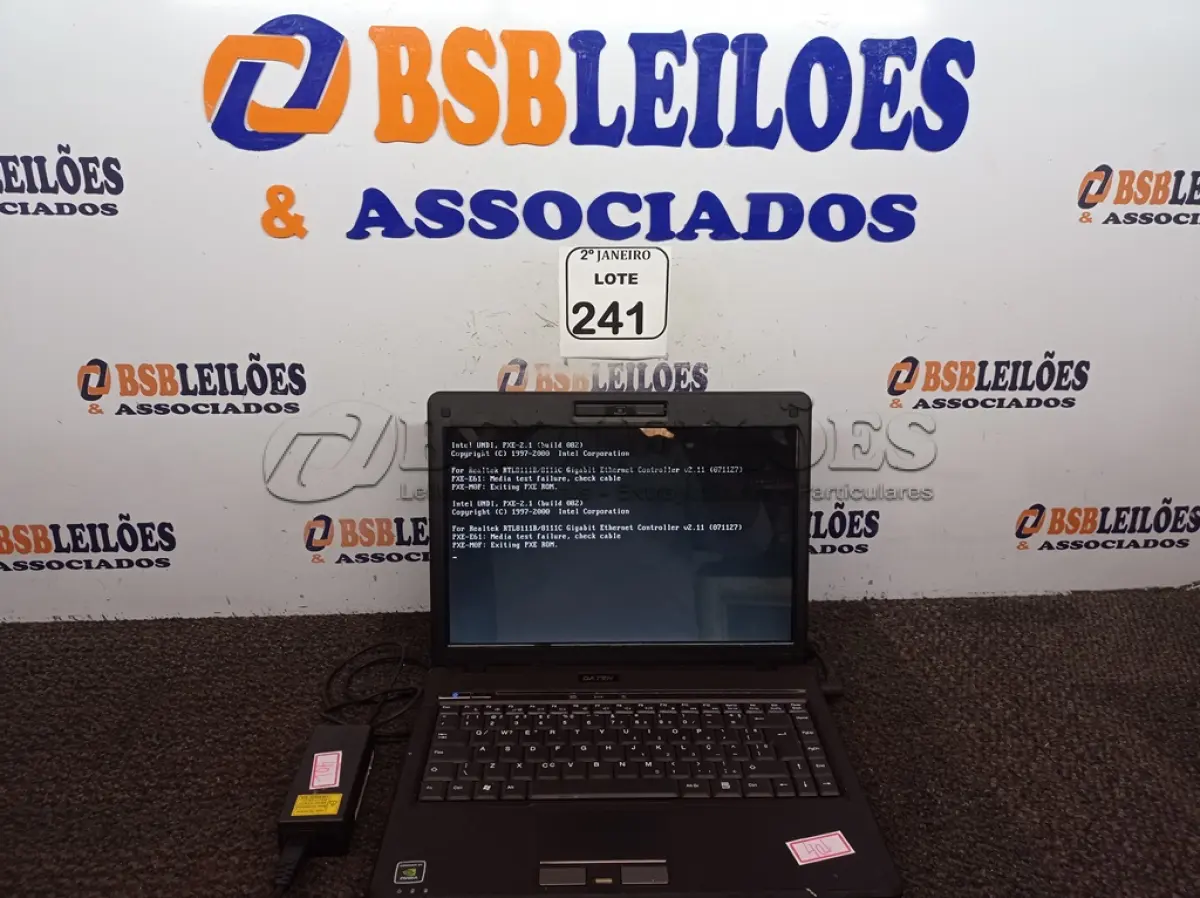 LOTE 241 - 01 NOTEBOOK DATEM C/ MEMORIA WINDOWS 10 INSTALADO E CARREGADOR. (NO ESTADO) ATENÇÃO! FAZER A VISITAÇÃO ANTES DE ARREMATAR, NÃO SABEMOS SE FUNCIONA. LEILÃO NÃO TEM GARANTIA E NEM DEVOLUÇÃO, SUJEITO A POSSÍVEIS AVARIAS VISÍVEIS/OCULTAS E/OU AUSÊNCIA DE COMPONENTES.