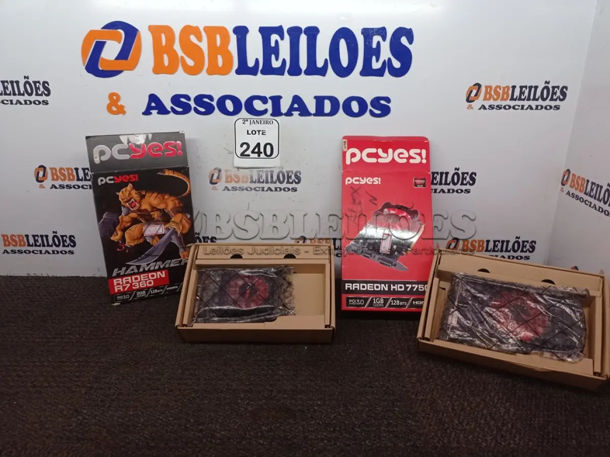 LOTE 240 - 02 PLACAS DE VÍDEO P/ COMPUTADOR. (NO ESTADO) ATENÇÃO! FAZER A VISITAÇÃO ANTES DE ARREMATAR, NÃO SABEMOS SE FUNCIONA. LEILÃO NÃO TEM GARANTIA E NEM DEVOLUÇÃO, SUJEITO A POSSÍVEIS AVARIAS VISÍVEIS/OCULTAS E/OU AUSÊNCIA DE COMPONENTES.