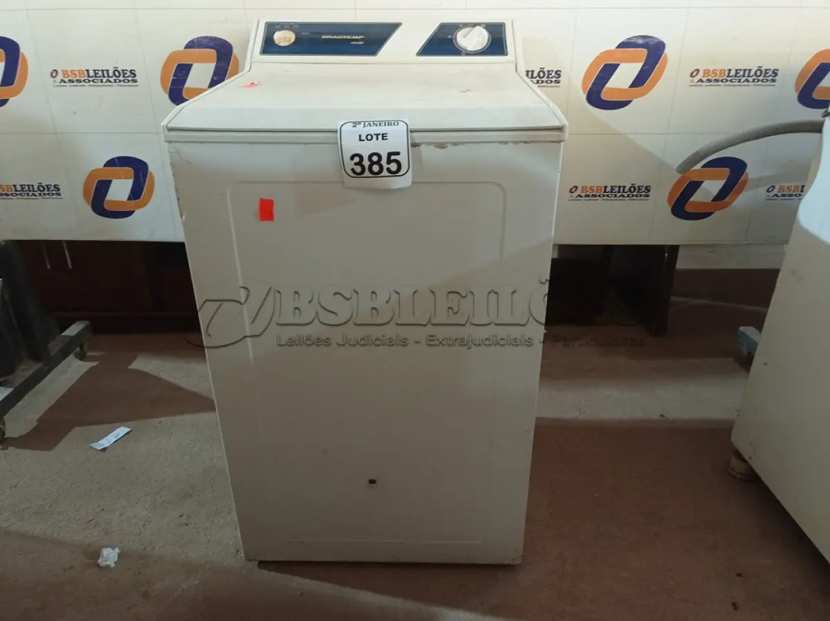 LOTE 385 - 01 MÁQUINA DE LAVAR MARCA BRASTEMP 10KG 110V. (NO ESTADO) ATENÇÃO! FAZER A VISITAÇÃO ANTES DE ARREMATAR, NÃO SABEMOS SE FUNCIONA. LEILÃO NÃO TEM GARANTIA E NEM DEVOLUÇÃO, SUJEITO A POSSÍVEIS AVARIAS VISÍVEIS/OCULTAS E/OU AUSÊNCIA DE COMPONENTES.