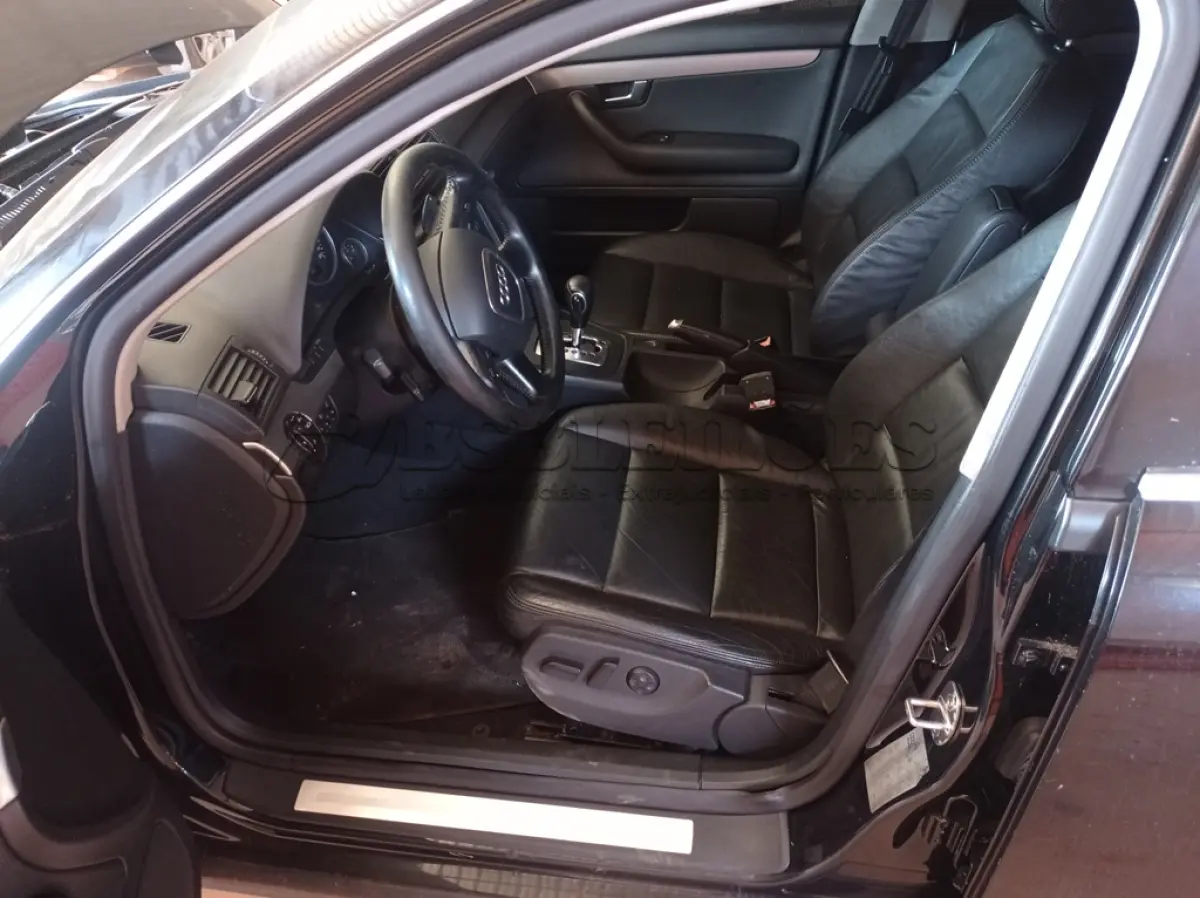 LOTE 310 - AUDI A4 2.0 TFSI 2006, MULTITRONIC, TETO SOLAR, DIFUSOR DE ESCAPAMENTO, RODAS ARO 19 COMANDO DE ESCAPE QUEBRADO. (NO ESTADO)