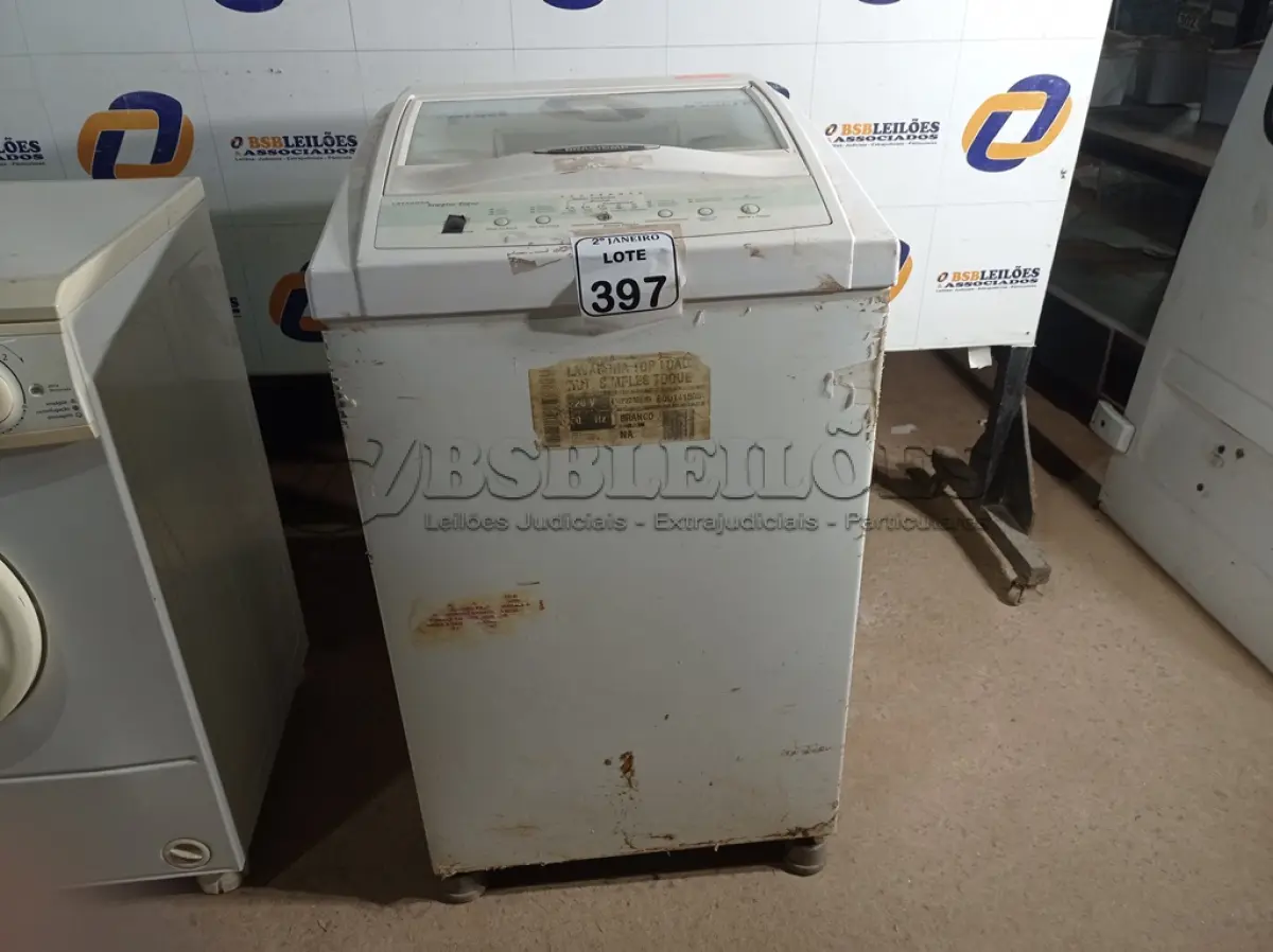 LOTE 397 - 01 MÁQUINA DE LAVAR ROUPAS BRASTEMP 06KG E 01 FOGÃO 04 BOCAS. (NO ESTADO) ATENÇÃO! FAZER A VISITAÇÃO ANTES DE ARREMATAR, NÃO SABEMOS SE FUNCIONA. LEILÃO NÃO TEM GARANTIA E NEM DEVOLUÇÃO, SUJEITO A POSSÍVEIS AVARIAS VISÍVEIS/OCULTAS E/OU AUSÊNCIA DE COMPONENTES.
