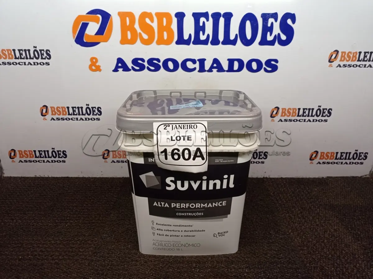 LOTE 160 - 01 BALDE DE TINTA SUVINIL INTERIORES ACRÍLICO FOSCO 18L NA COR FOSCO BRANCO. VENCIMENTO 10/2027 (NOVO)(NO ESTADO) ATENÇÃO! FAZER A VISITAÇÃO ANTES DE ARREMATAR, NÃO SABEMOS SE FUNCIONA. LEILÃO NÃO TEM GARANTIA E NEM DEVOLUÇÃO, SUJEITO A POSSÍVEIS AVARIAS VISÍVEIS/OCULTAS E/OU AUSÊNCIA DE COMPONENTES.