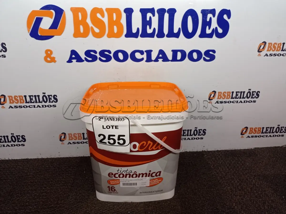 LOTE 255 - 01 BALDE DE TINTA RENOCRIL COR BRANCO NEVE 16L. (NO ESTADO) ATENÇÃO! FAZER A VISITAÇÃO ANTES DE ARREMATAR, NÃO SABEMOS SE FUNCIONA. LEILÃO NÃO TEM GARANTIA E NEM DEVOLUÇÃO, SUJEITO A POSSÍVEIS AVARIAS VISÍVEIS/OCULTAS E/OU AUSÊNCIA DE COMPONENTES.