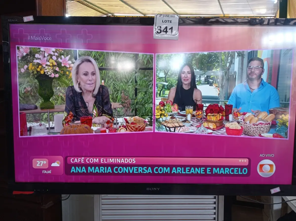 LOTE 341 - 01 TV SONY LED 55” SEM CONTROLE. (NO ESTADO) ATENÇÃO! FAZER A VISITAÇÃO ANTES DE ARREMATAR, NÃO SABEMOS SE FUNCIONA. LEILÃO NÃO TEM GARANTIA E NEM DEVOLUÇÃO, SUJEITO A POSSÍVEIS AVARIAS VISÍVEIS/OCULTAS E/OU AUSÊNCIA DE COMPONENTES.