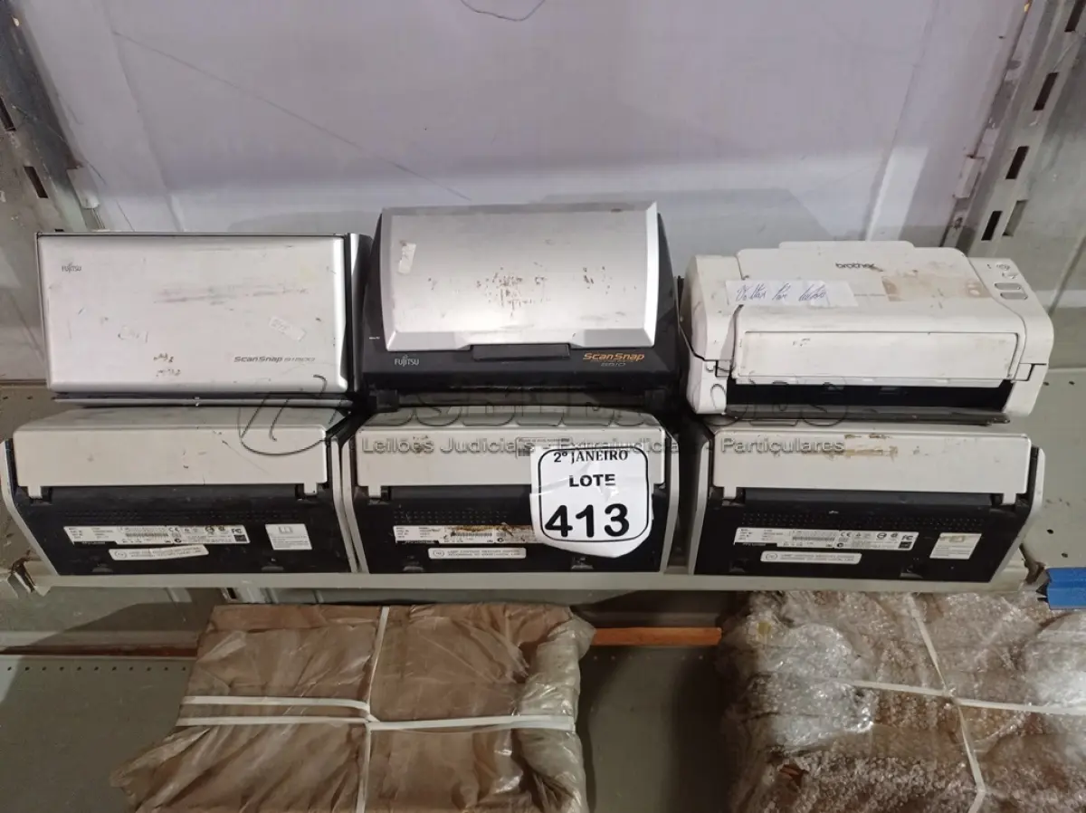 LOTE 413 - 09 SCANNERS MARCAS E MODELOS DIVERSOS. (NO ESTADO) ATENÇÃO! FAZER A VISITAÇÃO ANTES DE ARREMATAR, NÃO SABEMOS SE FUNCIONA. LEILÃO NÃO TEM GARANTIA E NEM DEVOLUÇÃO, SUJEITO A POSSÍVEIS AVARIAS VISÍVEIS/OCULTAS E/OU AUSÊNCIA DE COMPONENTES.